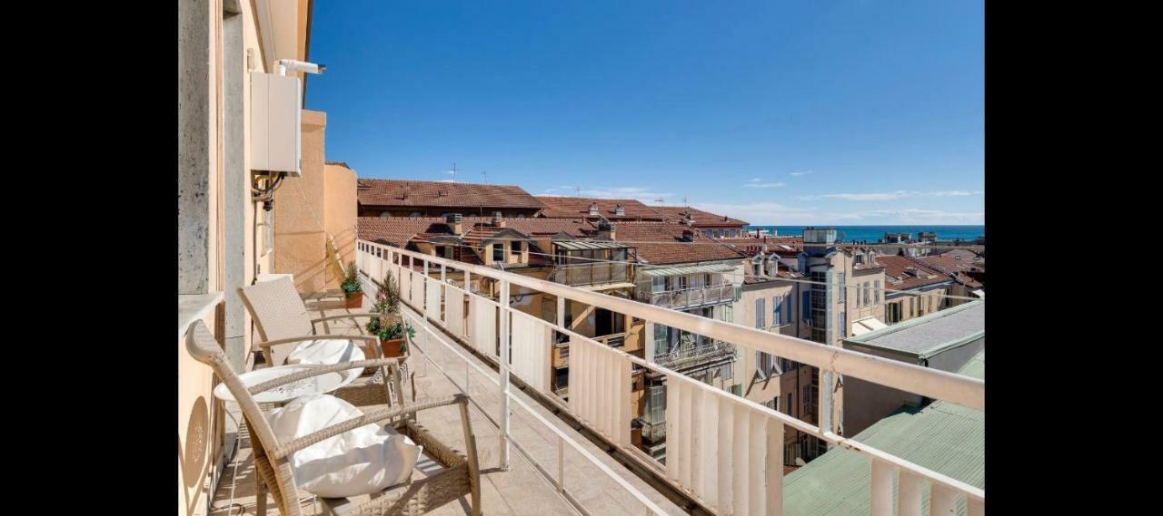 Appartamento Via Volta Sanremo Bagian luar foto